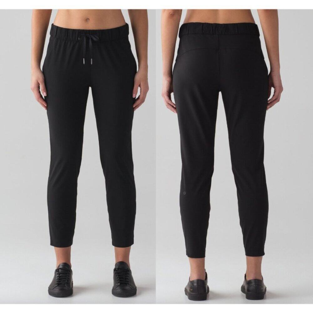 Lululemon On The Fly Pants *Woven 28" in Black